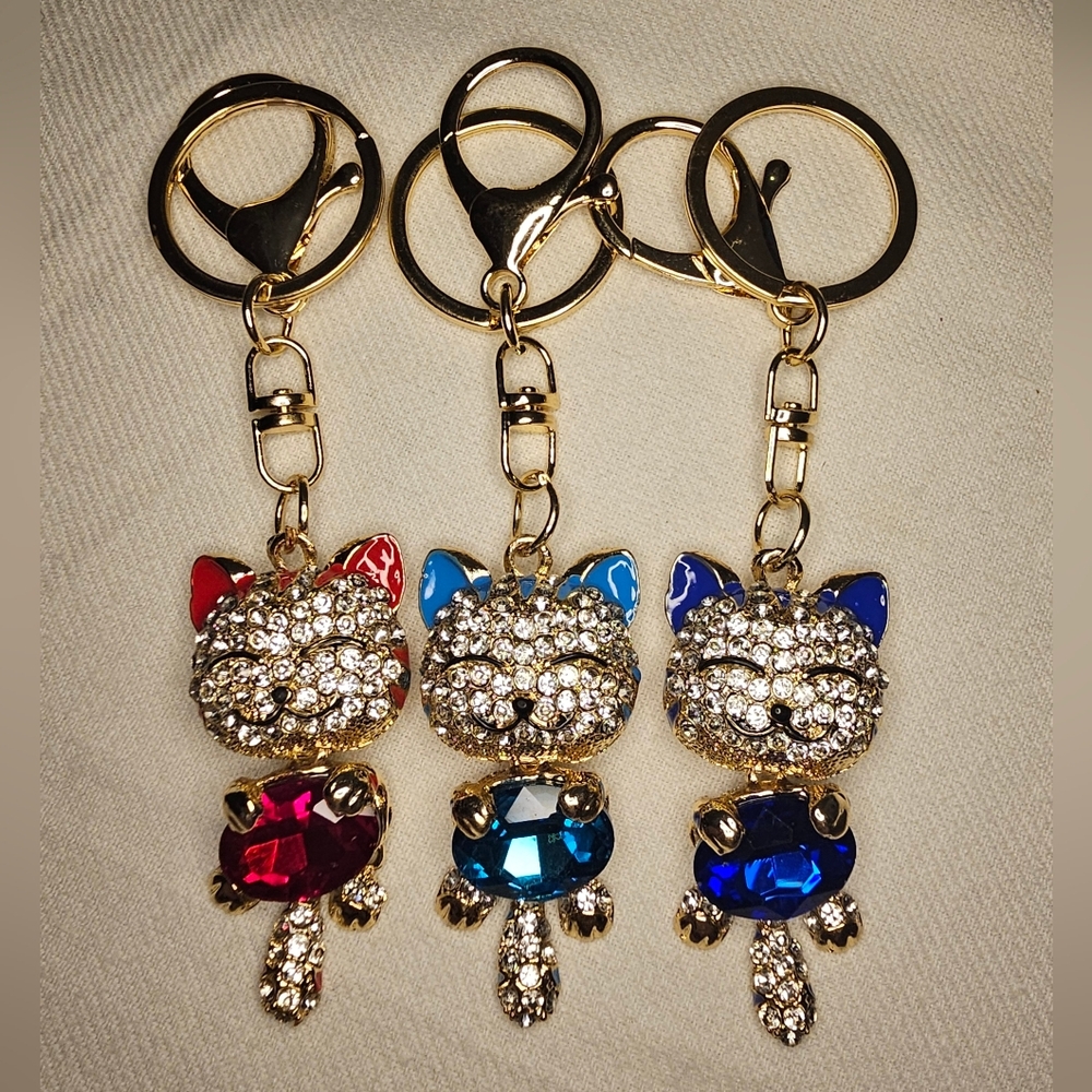 Rhinestone Cat Keychain (1pc) NIP